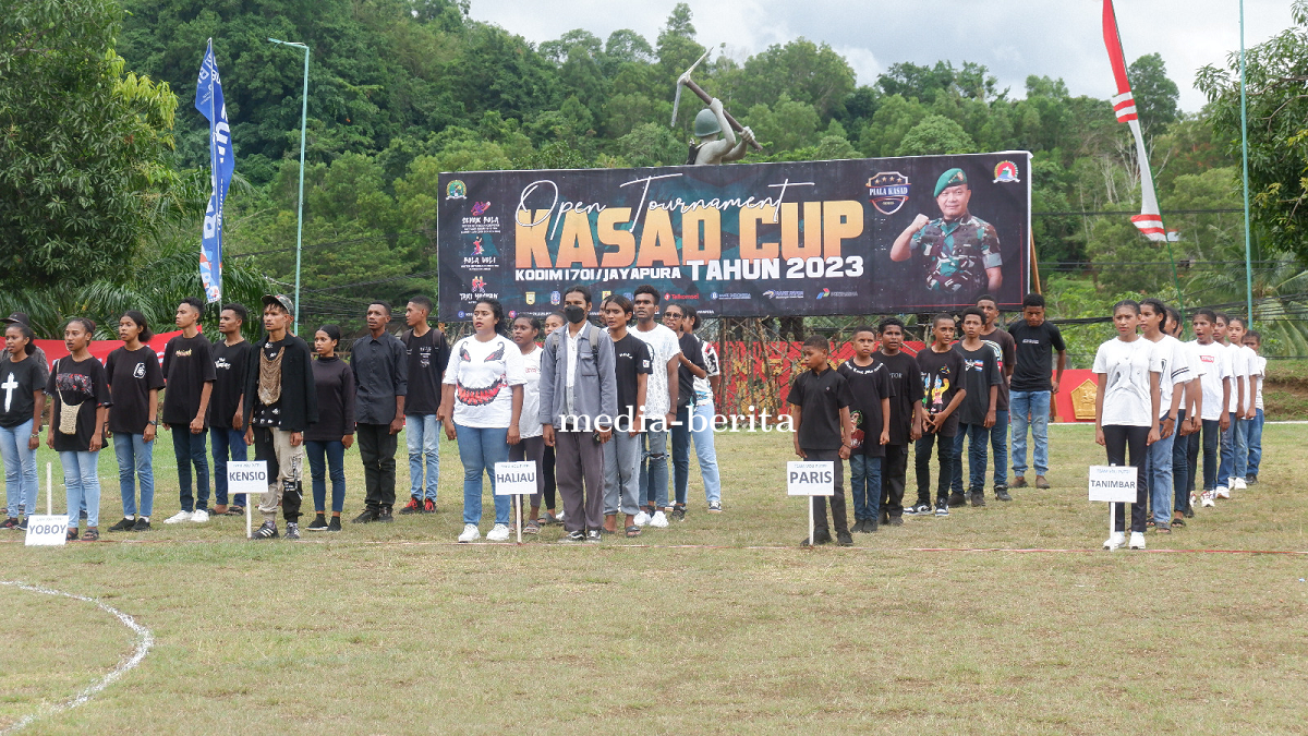 Gelar Turnamen Kasad Cup 2023 Danrem Berharap Muncul Bibit Atlet Sepak Bola dan Voli